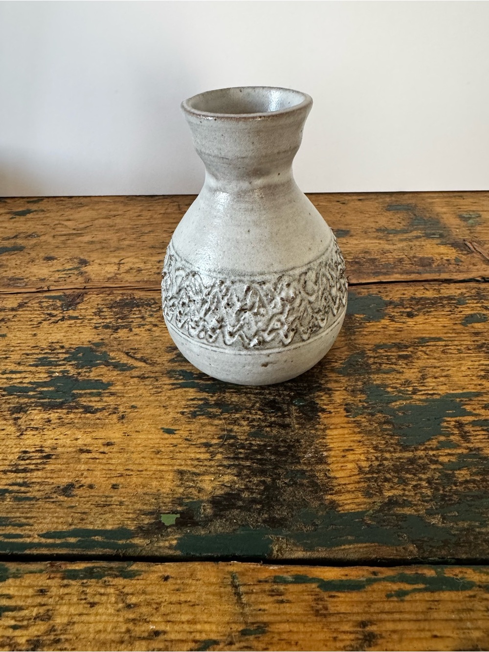 Textured Ceramic Vase in Light Gray